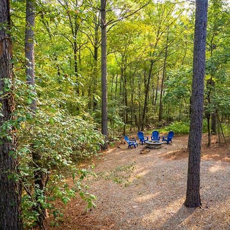 Stunning Luxury Cabin W Hot Tub And Fire Pit Holy Shiplap Is Perfect Romantic Couples Getaway Broken Bow Ngoại thất bức ảnh