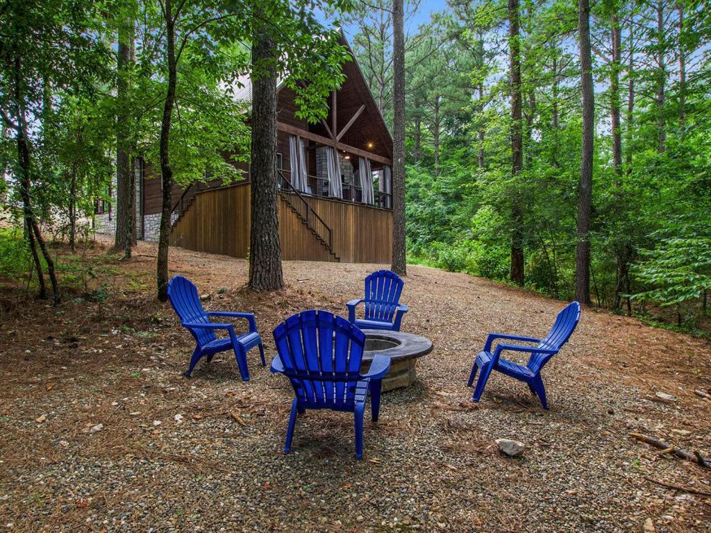 Stunning Luxury Cabin W Hot Tub And Fire Pit Holy Shiplap Is Perfect Romantic Couples Getaway Broken Bow Ngoại thất bức ảnh