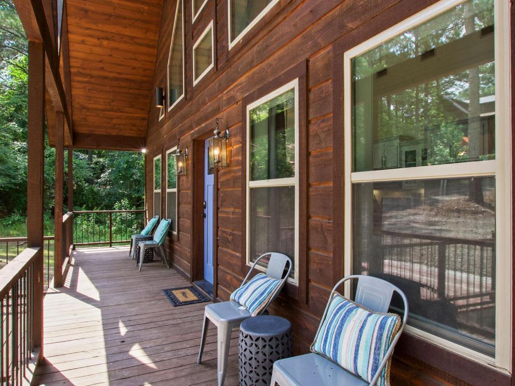 Stunning Luxury Cabin W Hot Tub And Fire Pit Holy Shiplap Is Perfect Romantic Couples Getaway Broken Bow Ngoại thất bức ảnh